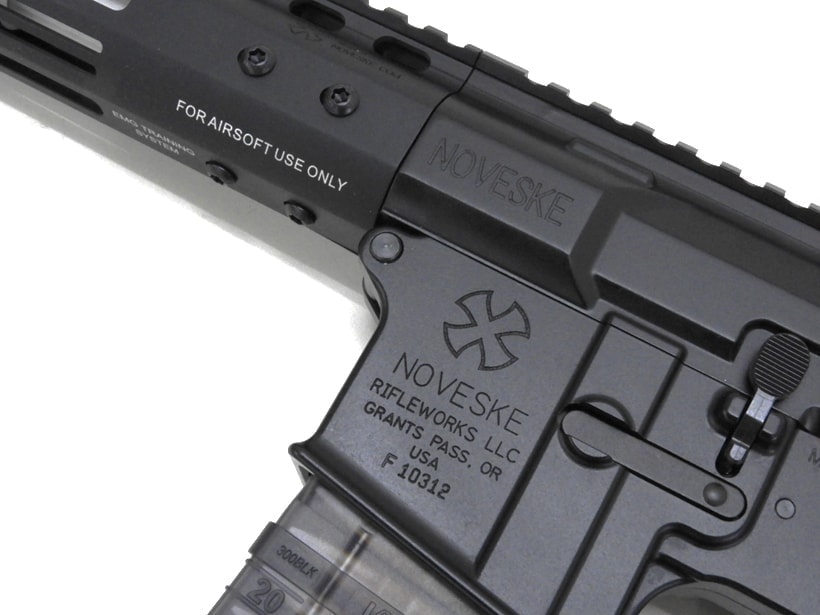 T8] NOVESKE ライセンス NSR N4 DEVGRU GBB BK (中古)｜エアガン.jp