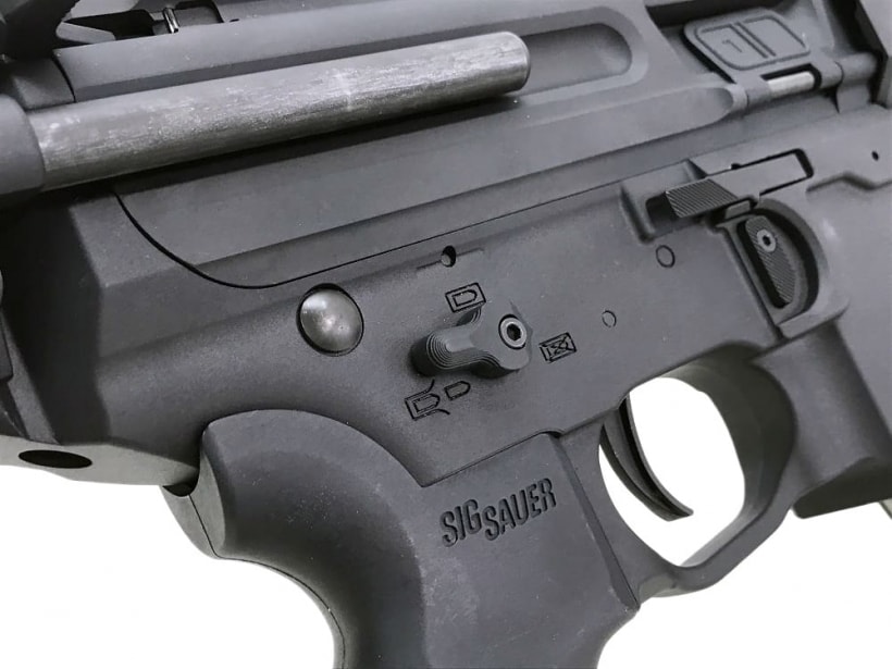 SIG AIR ProForce] MPX 電動ガン 初回限定刻印入り仕様 ワイヤーストック&内部調整ショップカスタム (中古)｜エアガン.jp