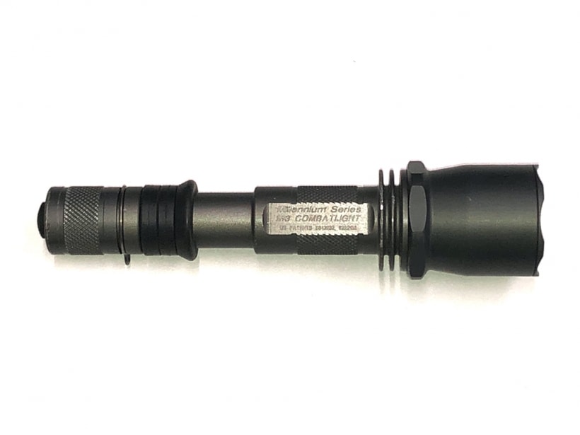 SUREFIRE] MILLENNIUM M3 コンバットライト ストライクベゼル 125ルーメン MN10 キセノンライト (中古)｜エアガン.jp