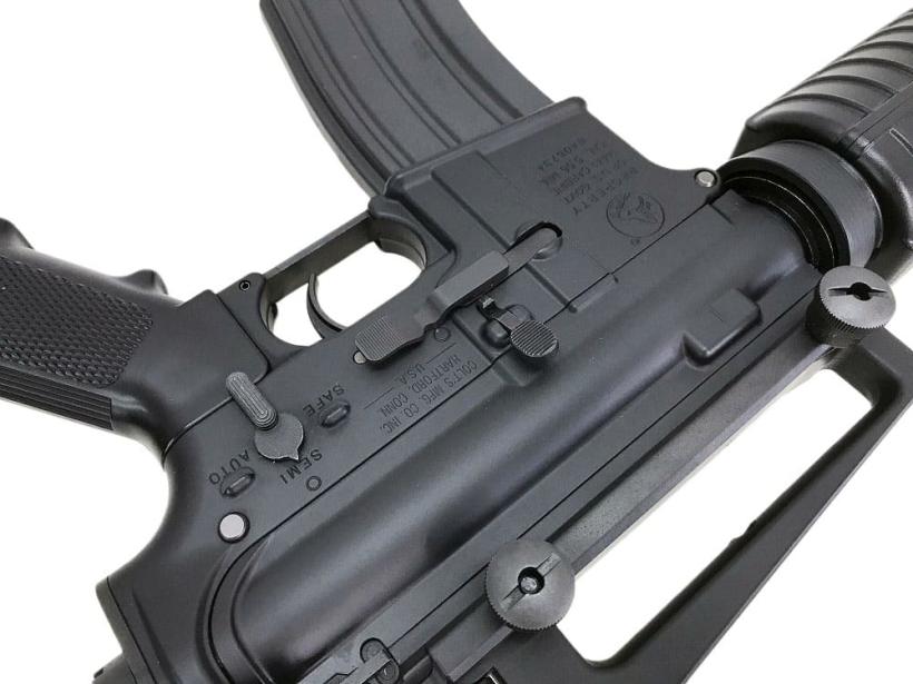 東京マルイ] M4A1 SOCOMカービン 次世代電動ガン アンビマグキャッチ付