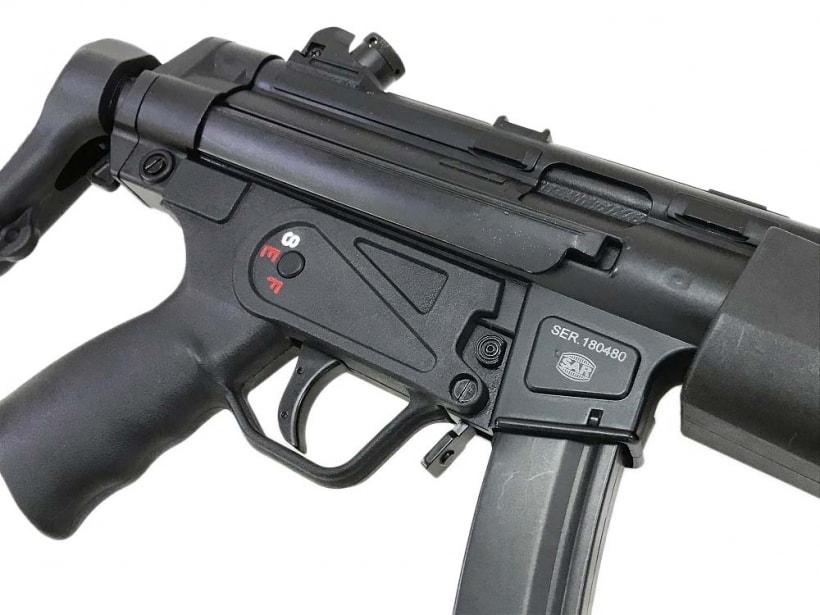 Classic Army] MP5A3 電動ガン タクティカルライト搭載型 スイッチやや不調 (訳あり)｜エアガン.jp